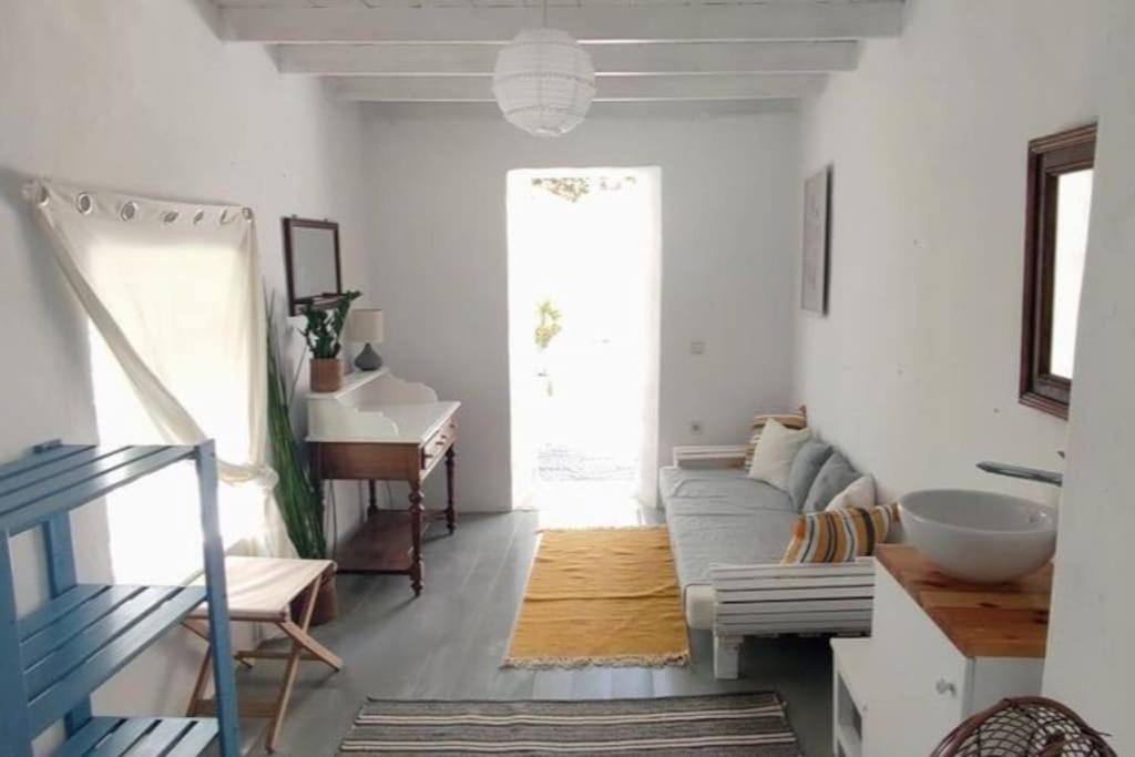 Town House With Rooftop Jacuzzi Rhodes City エクステリア 写真